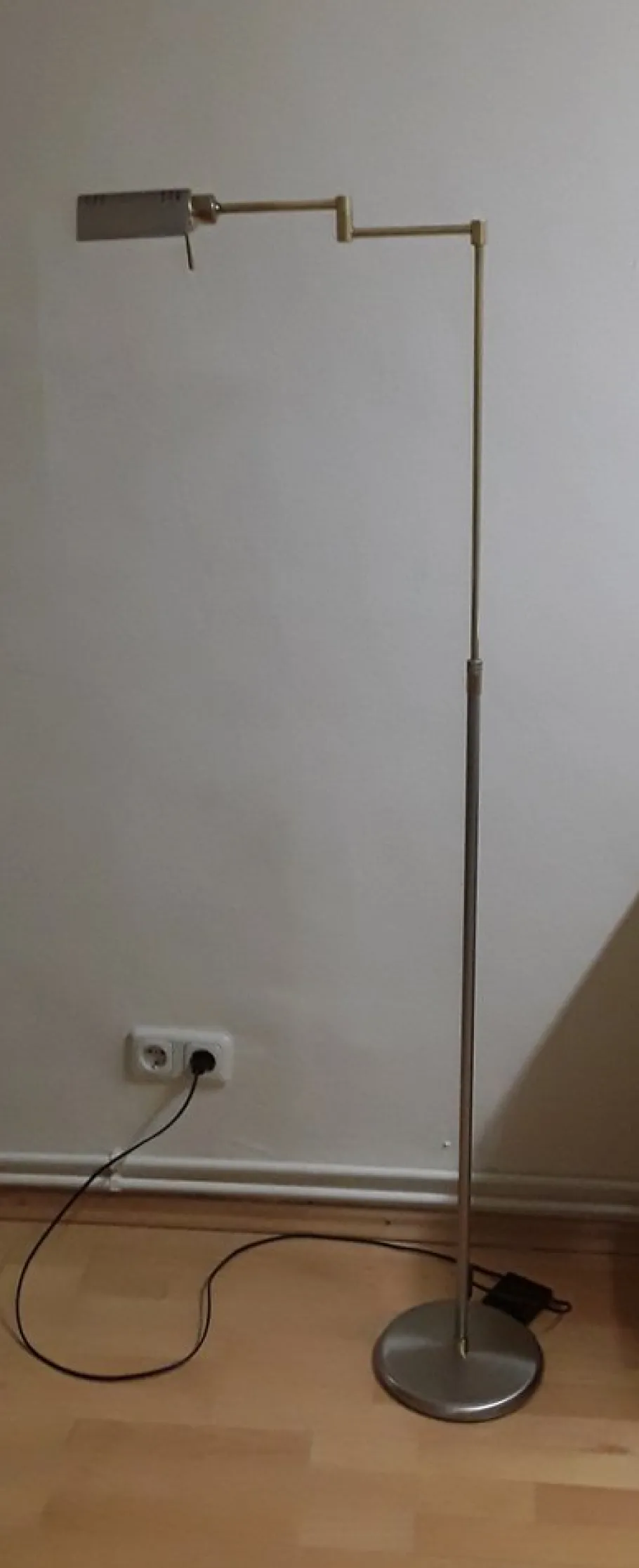 Hot Pamono Vintage Adjustable Floor Lamp, 1980s