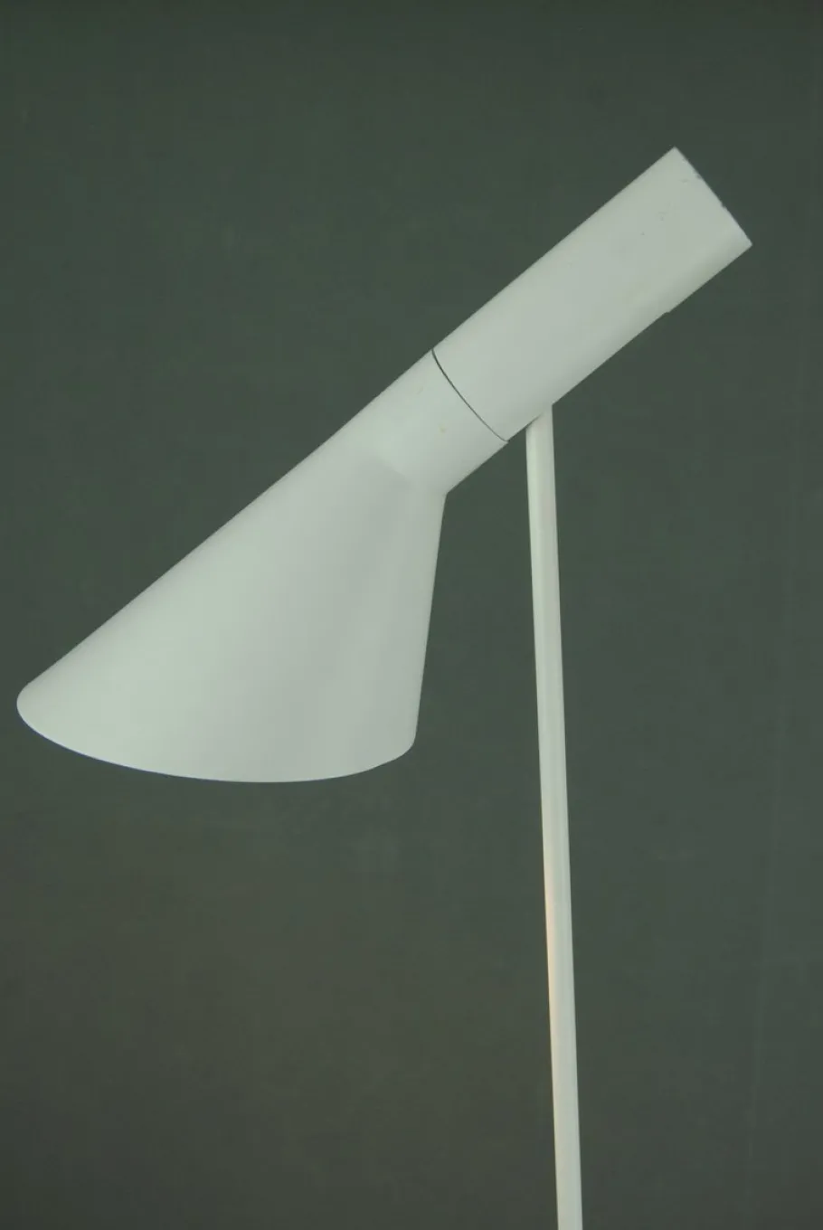 Hot Pamono Vintage AJ Floor Lamp by Arne Jacobsen for Louis Poulsen