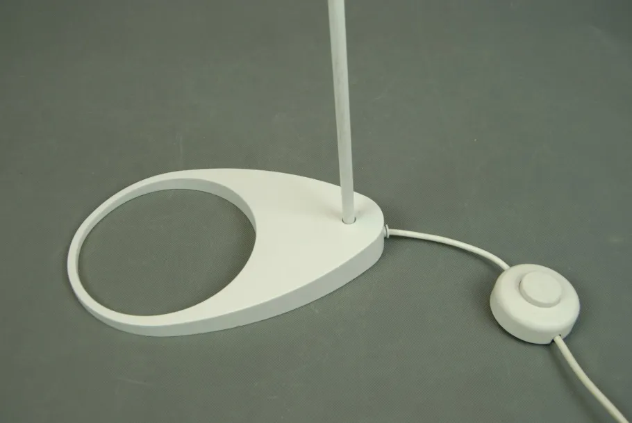 Hot Pamono Vintage AJ Floor Lamp by Arne Jacobsen for Louis Poulsen