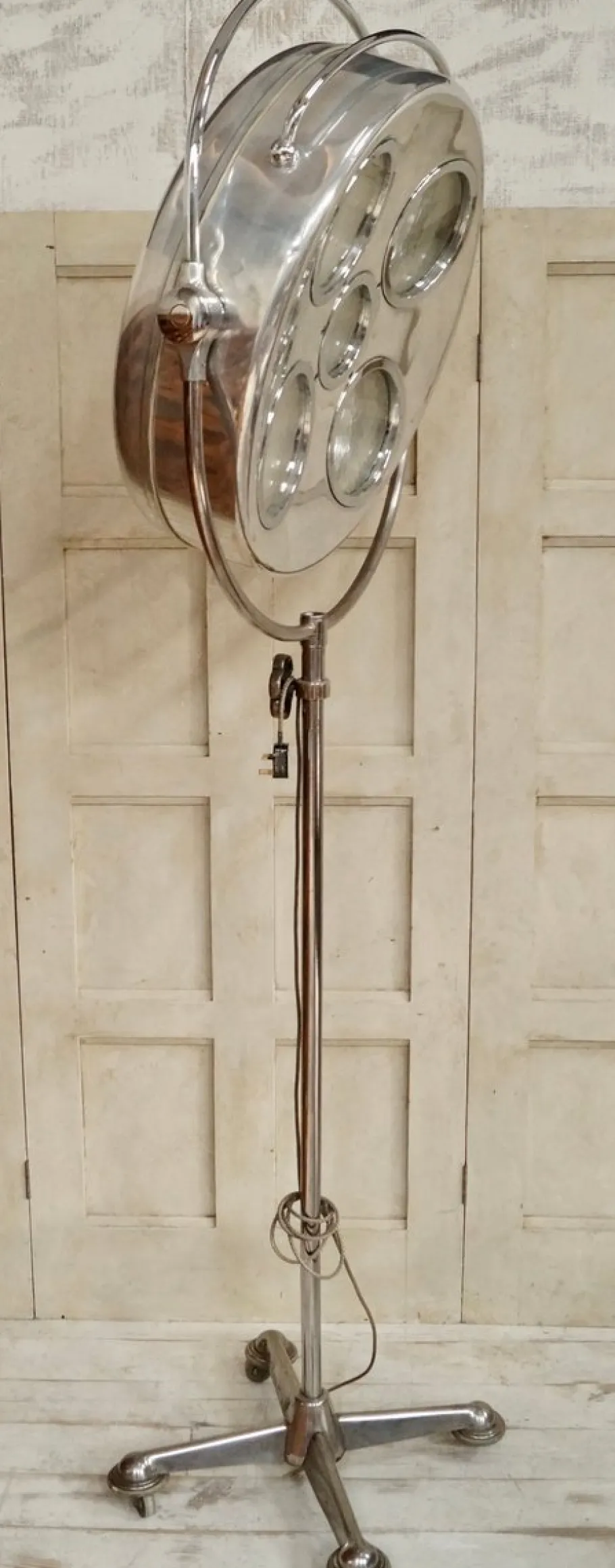 Online Pamono Vintage Ajustable Operating Lamp, 1950