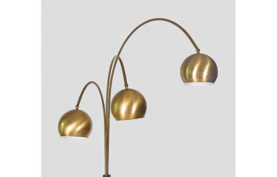 Outlet Pamono Vintage Arc 3-Light Floor Lamp in Brushed Brass
