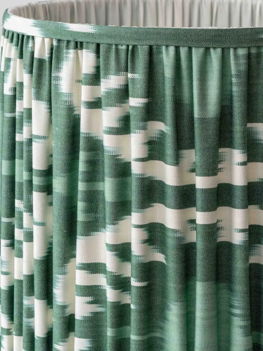 Sale Pamono Vintage Art Deco Pineapple Ceramic Table Lamp by Charles Catteau, 1920s