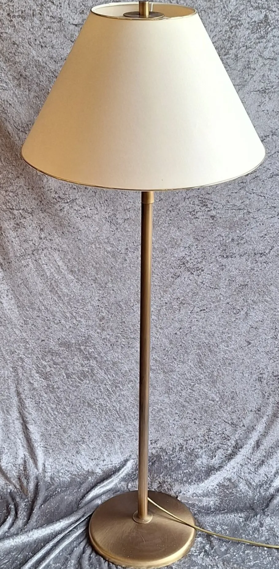 Online Pamono Vintage Brass Floor Lamp with Cream Fabric Shade and Swivel Arm, 1980s