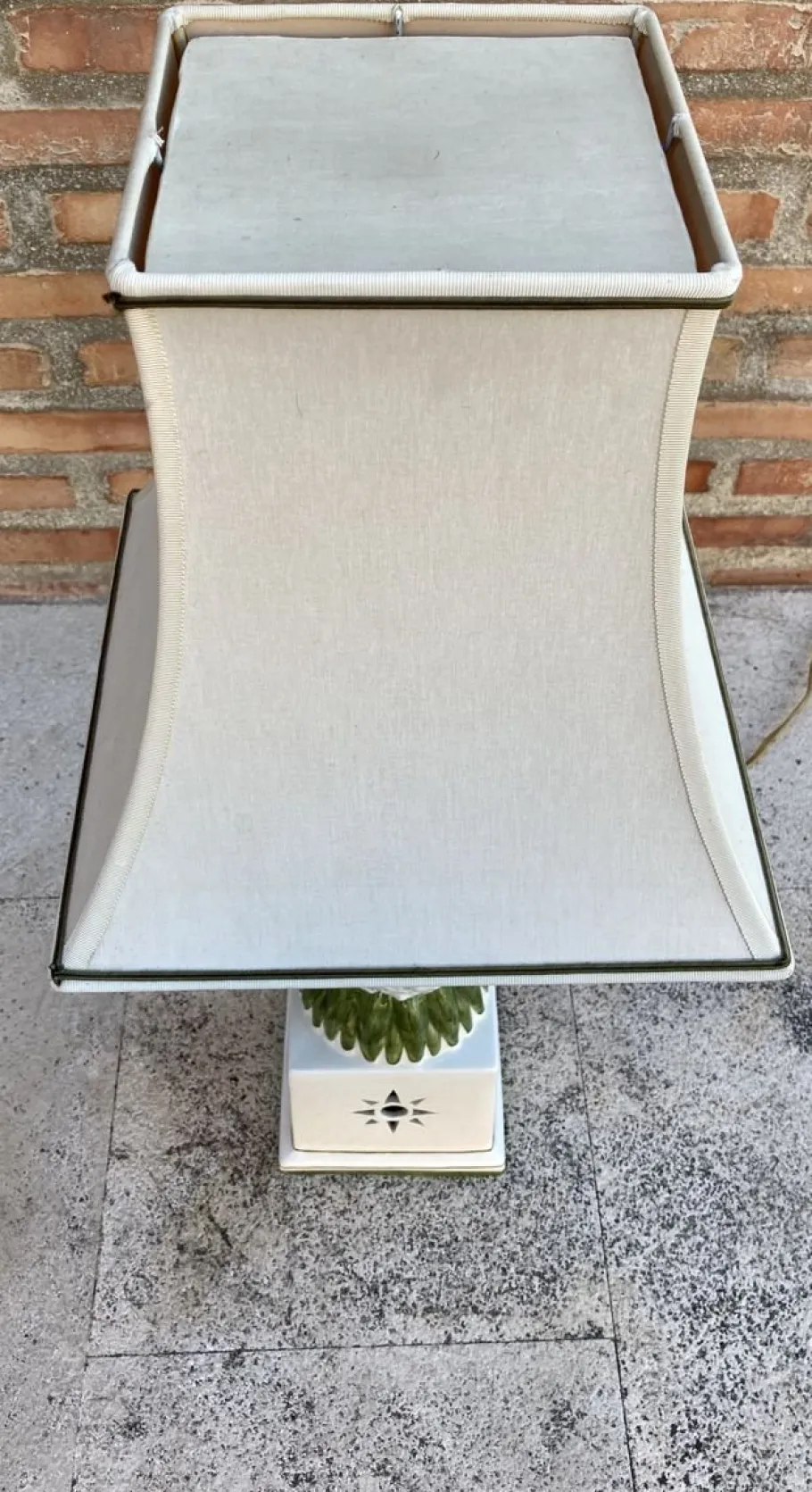 Sale Pamono Vintage Ceramic and Brass Pineapple Table Lamp by R. Costa for Cerámica Artística Costa Bassano