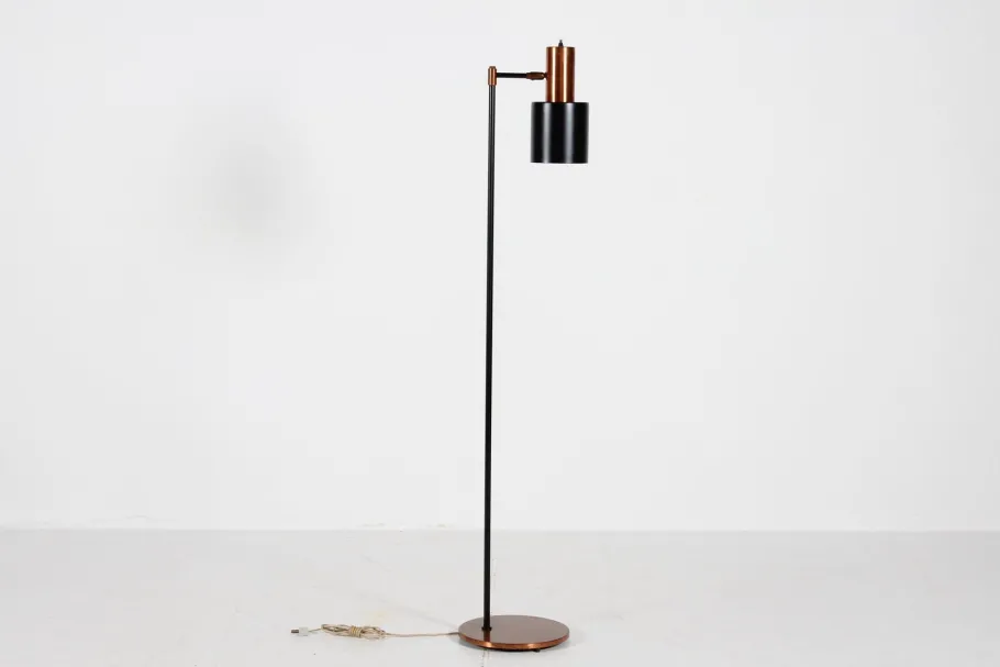 Outlet Pamono Vintage Copper Floor Lamp Model Studio by Jo Hammerborg for Fog & Mørup, Denmark, 1960s