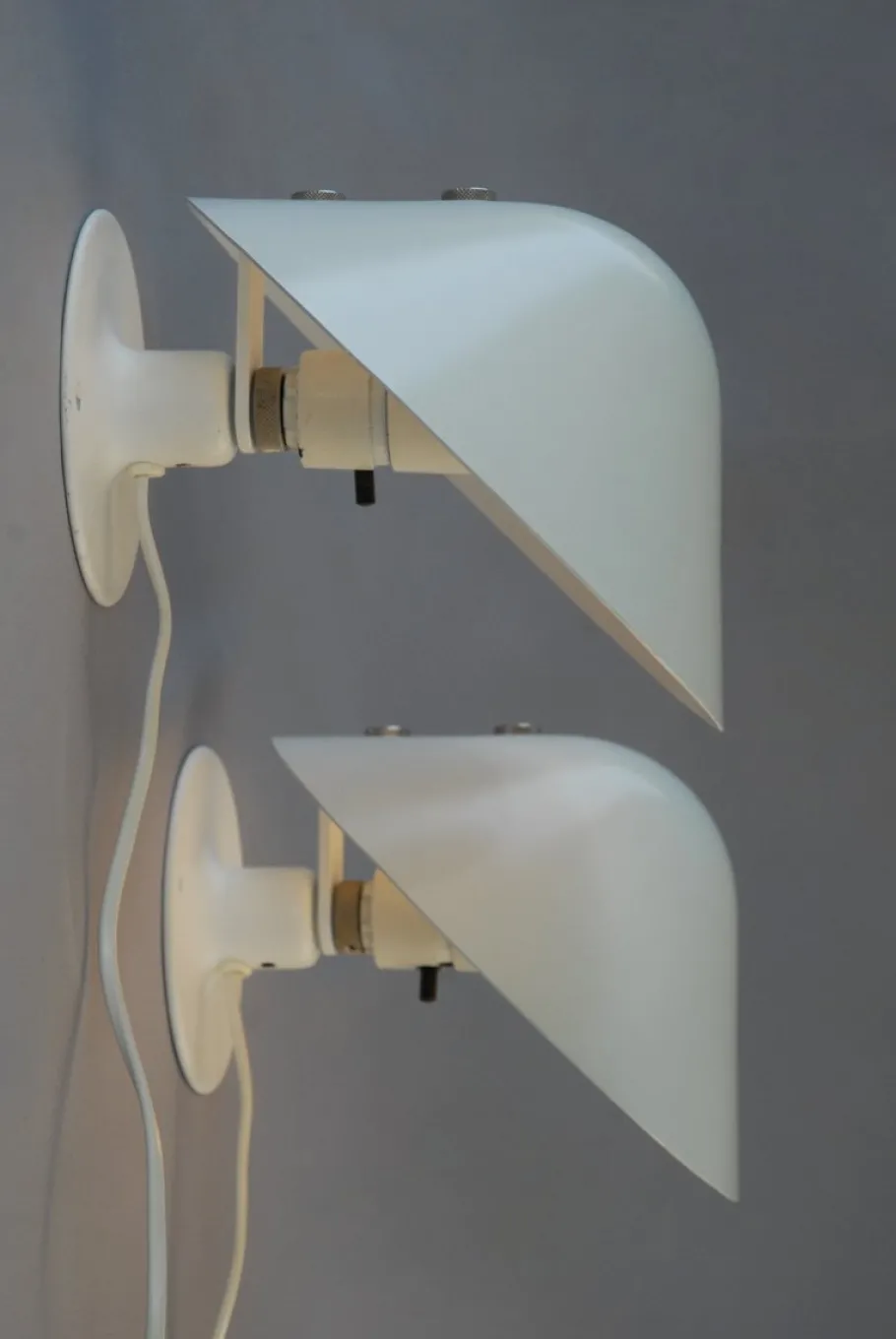 Sale Pamono Vintage Danish Mini Vip V025 Wall Lamps by Jorgen Gammelgaard for Pandul, 1983, Set of 2