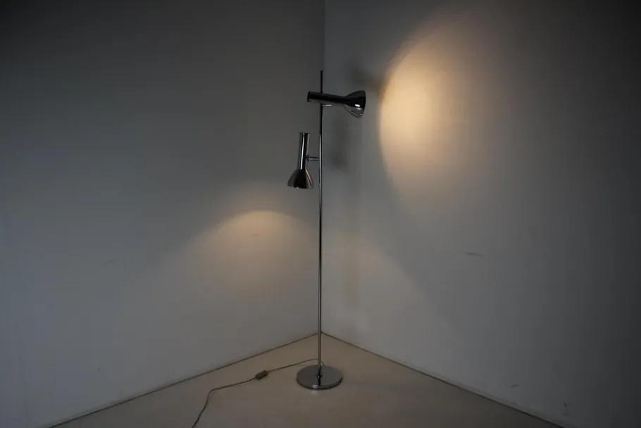 Pamono Vintage Floor Lamp attributed to Koch & Lowy for Omi, 1970s