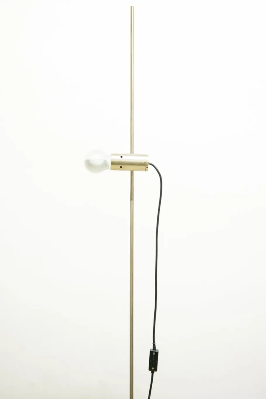 Hot Pamono Vintage Floor Lamp by Oluce Agnoli, 1980s