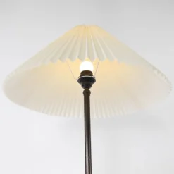 Sale Pamono Vintage Floor Lamp in Brass and Wood, 1970s