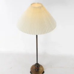 Sale Pamono Vintage Floor Lamp in Brass and Wood, 1970s