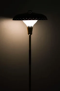 Best Pamono Vintage Floor Lamp in Opaline Glass and Lacquered Metal, 1950s