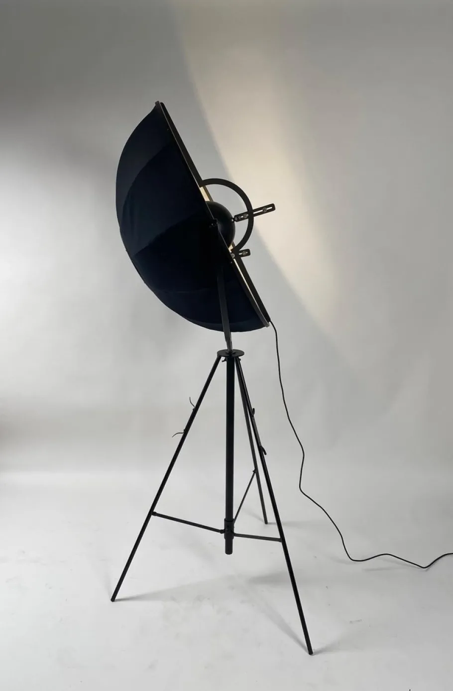 Sale Pamono Vintage Floor Lamp in Original Black by Mariano Fortuny for Pallucco Italia, 1980s