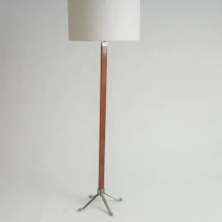 Outlet Pamono Vintage Floor Lamp in Wood, 1950s