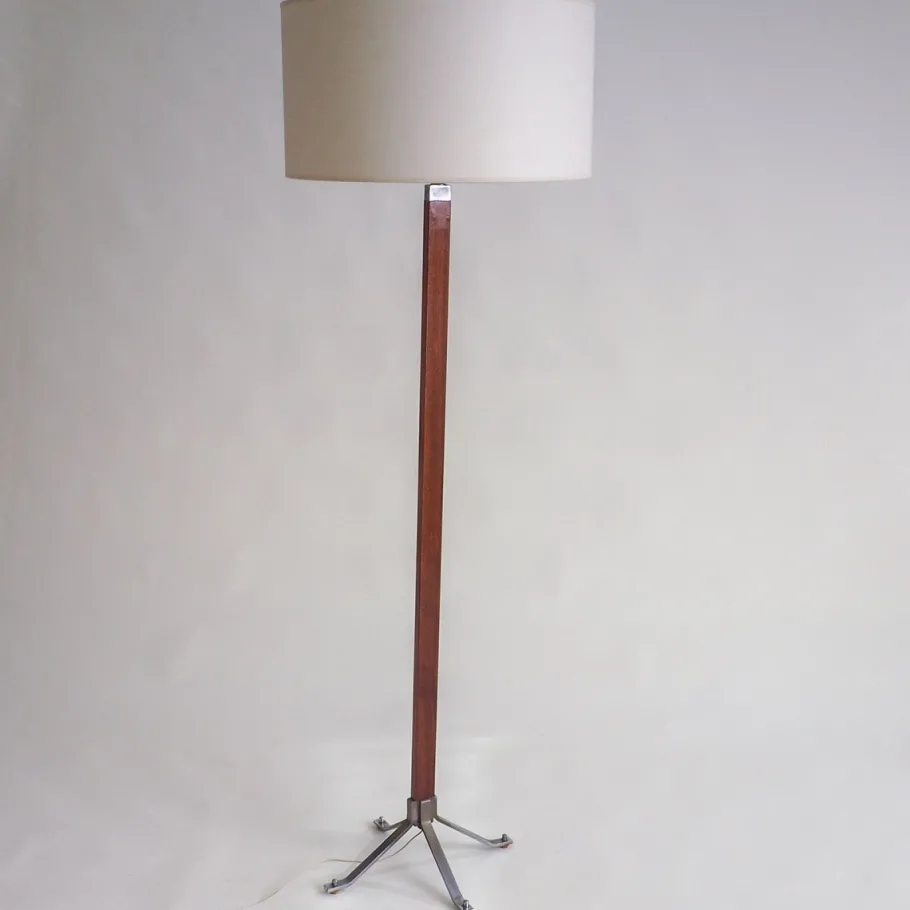 Outlet Pamono Vintage Floor Lamp in Wood, 1950s