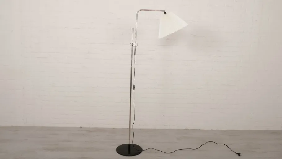 Sale Pamono Vintage Floor Lamp Model 321 by Michael Bang for Le Klint, Denmark