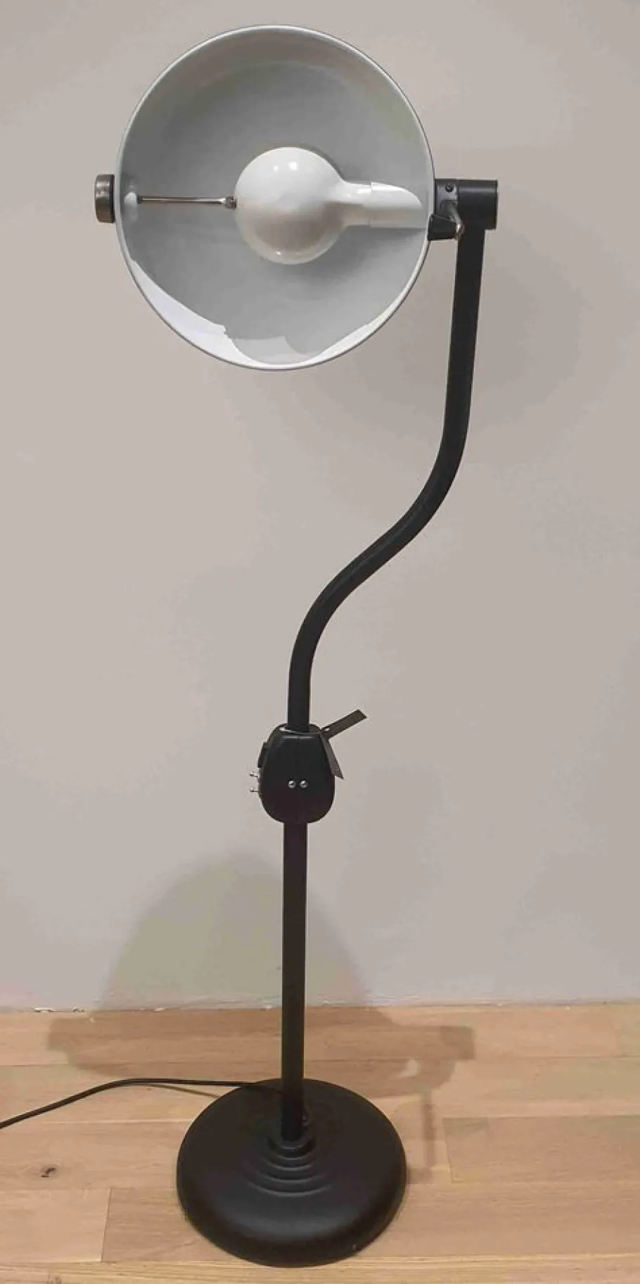 Hot Pamono Vintage Floor Lamp, US