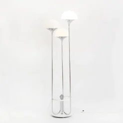 Sale Pamono Vintage Foot Lamp by Leonardo Maroreli for Estiluz, Spain, 1970s