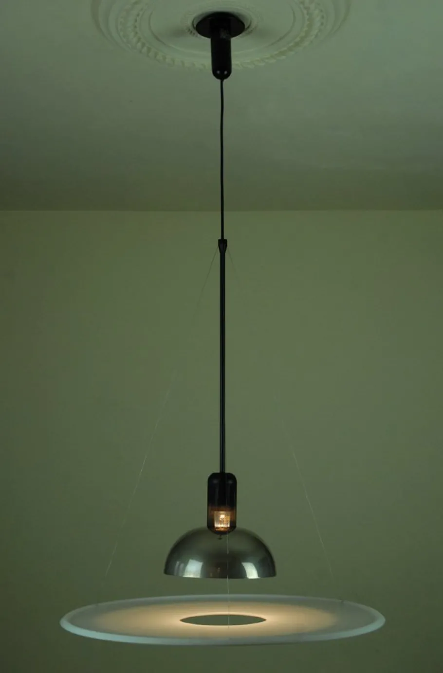 Sale Pamono Vintage Frisbi 850 Pendant Lamp by Achille Castiglioni for Flos, 1980s