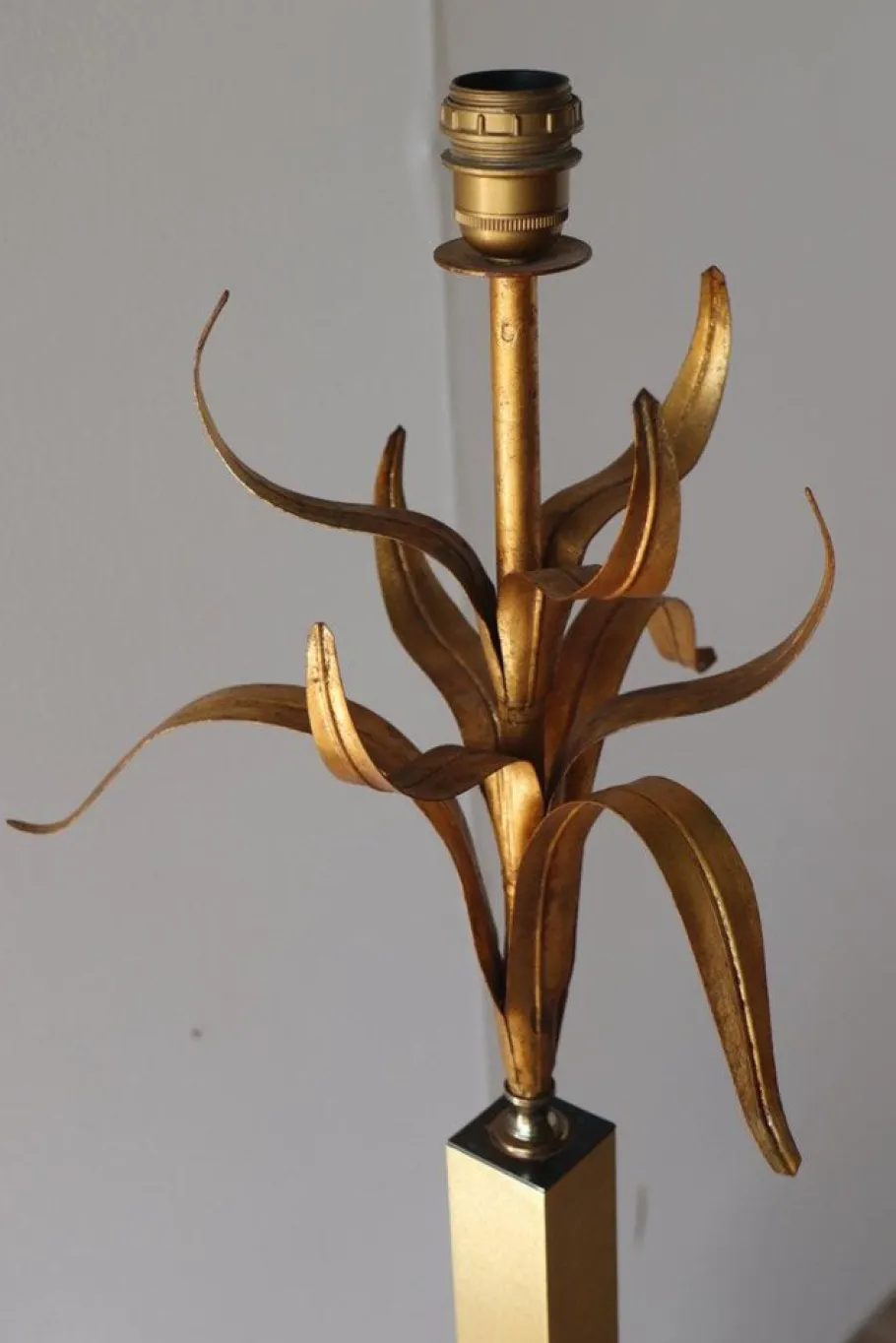 Sale Pamono Vintage Gold Metal Floor Lamp, 1970s