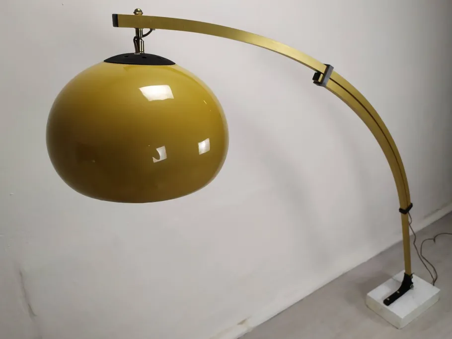 Online Pamono Vintage Golden Arc Marble Floor Lamp, 1970s
