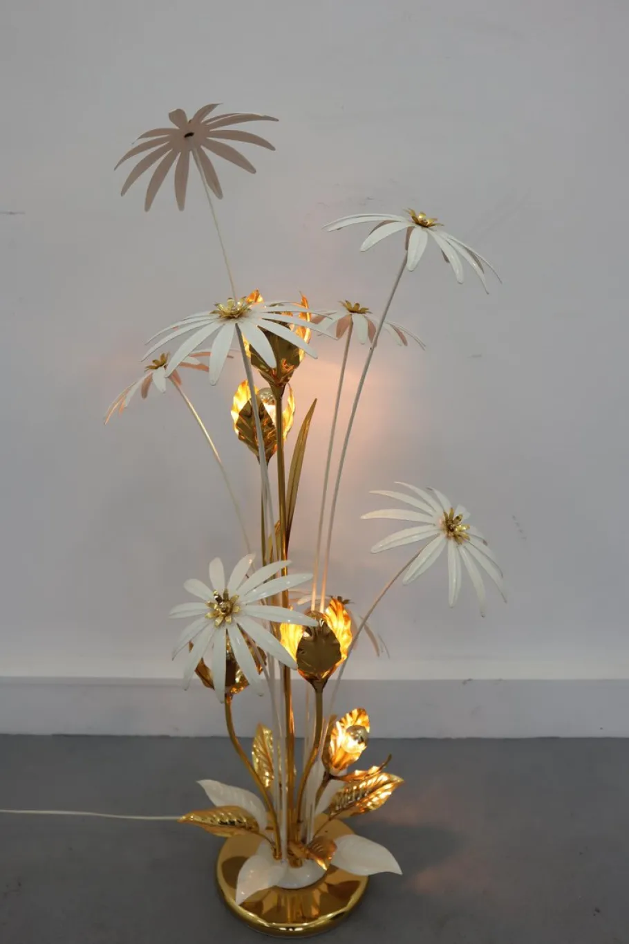 Outlet Pamono Vintage Hollywood Regency Style Floor Lamp by Hans Kögl, 1970s