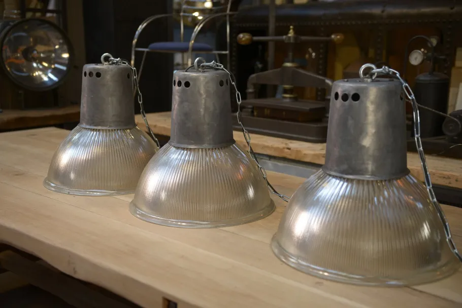 Sale Pamono Vintage Holophane Glass Pendant Lamp, 1950