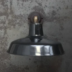 Sale Pamono Vintage Industrial French Wall Light in Black Enamel and Cast Iron