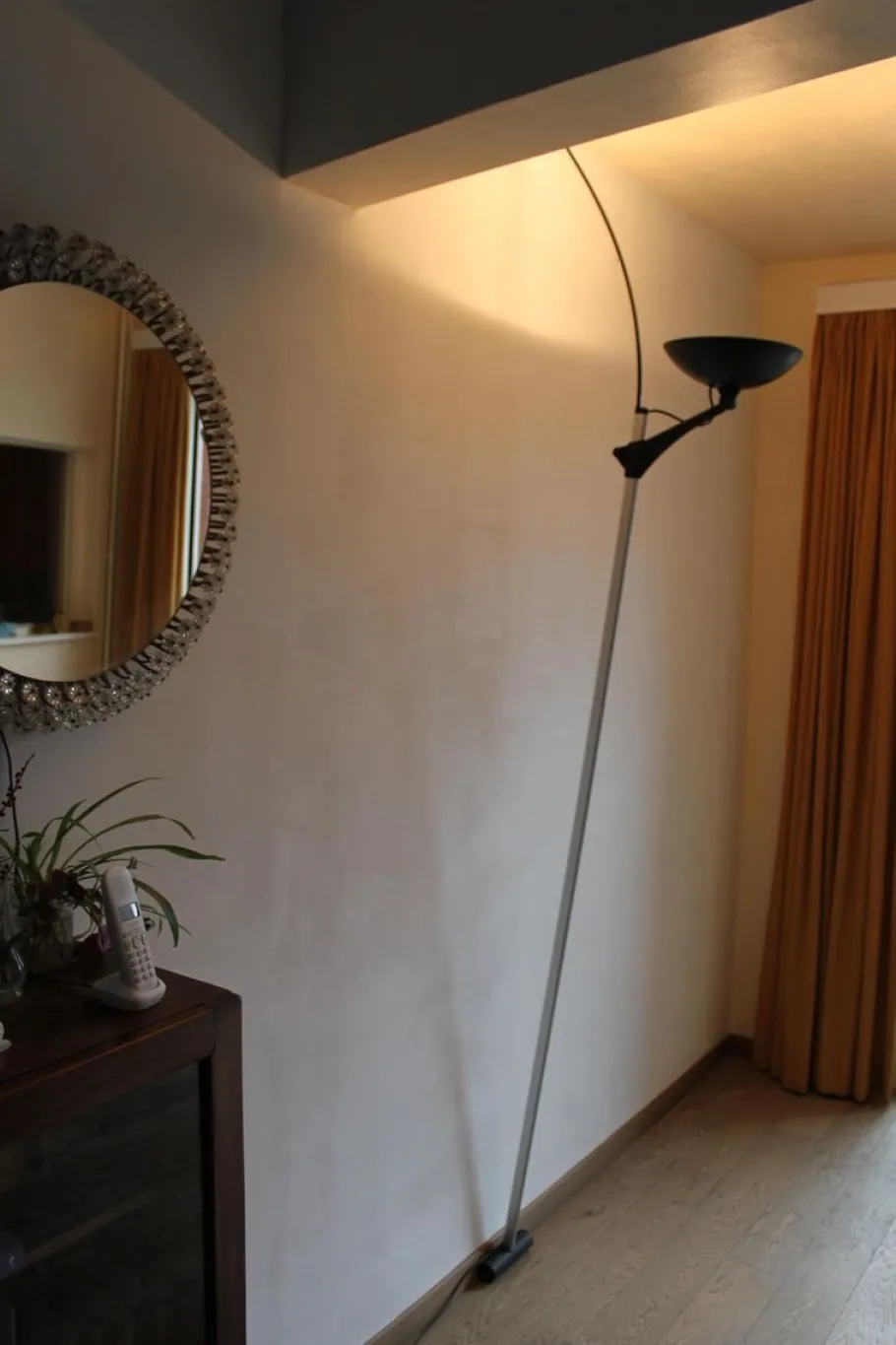 New Pamono Vintage Italian Adjustable Floor to Ceiling Uplighter Lamp by René Kemna for Sirrah Gruppo Iguzzini