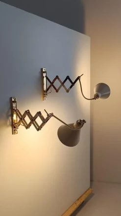 Sale Pamono Vintage Italian Adjustable Wall Lights in Brass and Creamy White Metal, 1950s