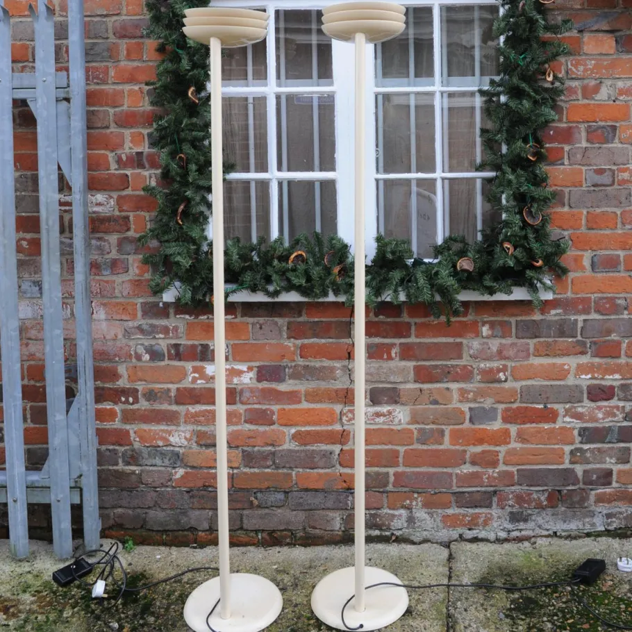 Outlet Pamono Vintage Italian Cream Model Rl 101/5 Floor Lamps from Relux, 1970s, Set of 2