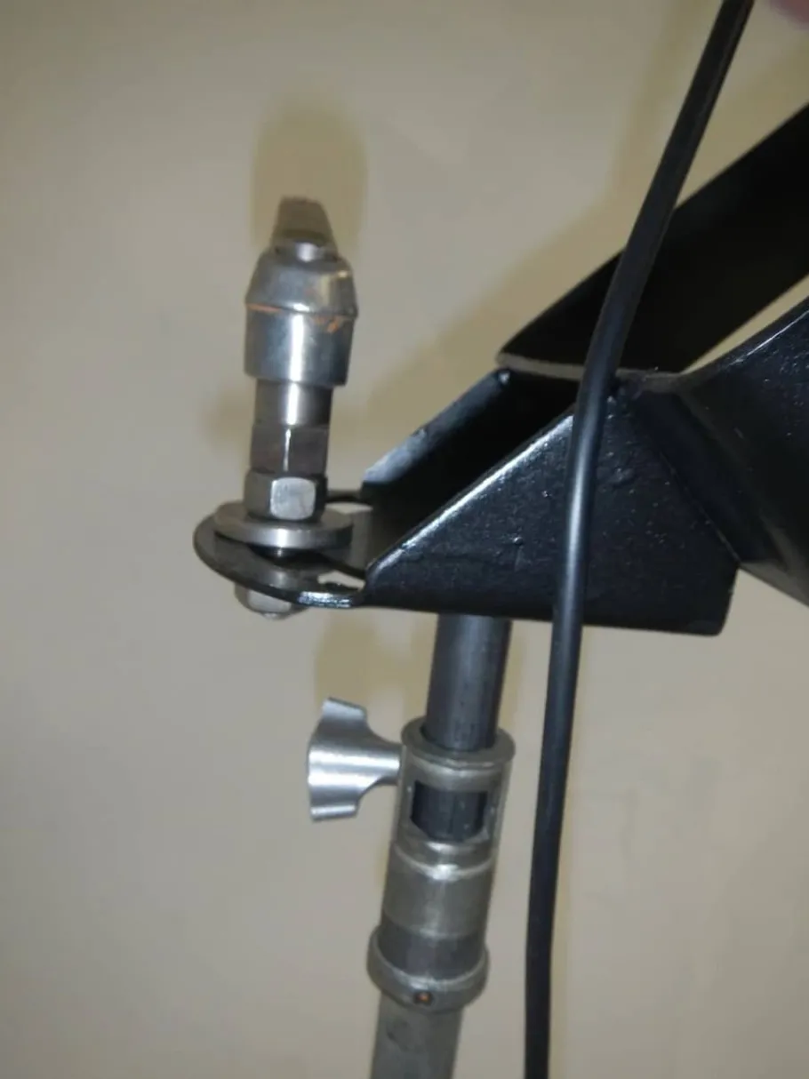 Pamono Vintage Italian Industrial Tripod Floor Lamp, 1970s