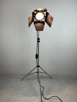 Hot Pamono Vintage Italian Lamp in Glossy Aluminum, 1980s