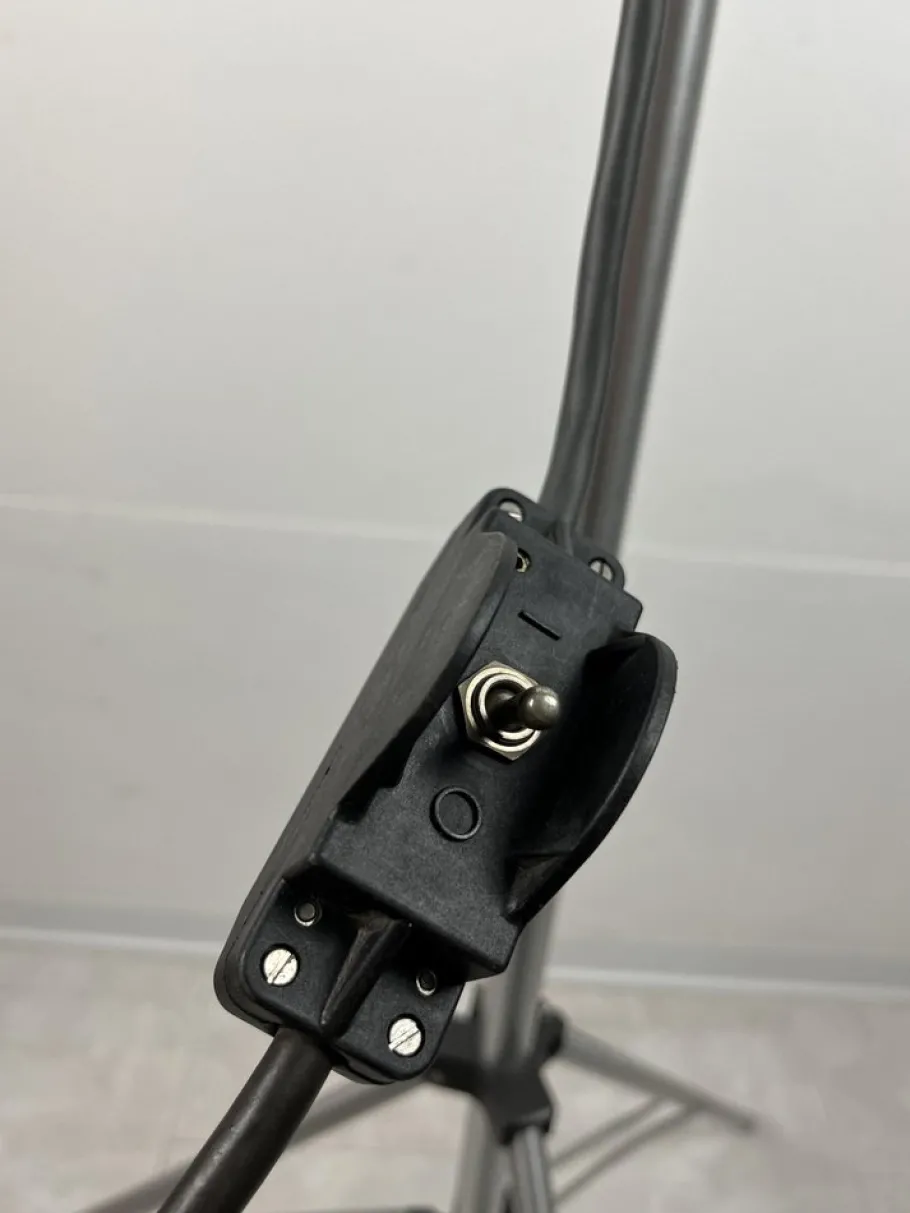 Hot Pamono Vintage Italian Lamp in Glossy Aluminum, 1980s