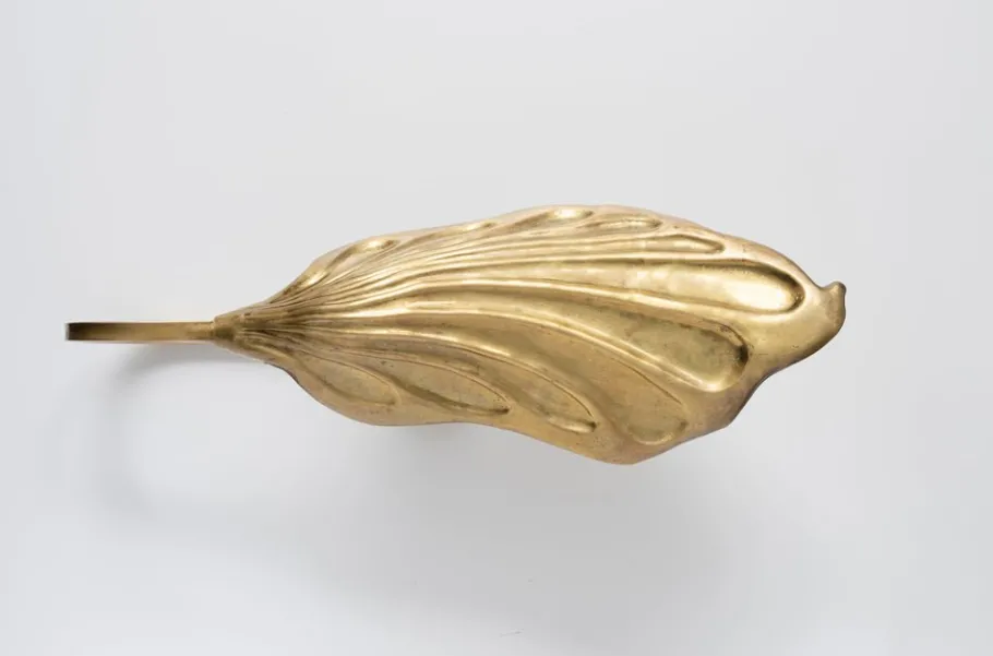 Sale Pamono Vintage Italian Leaf Brass Sconce by Tommaso Barbi