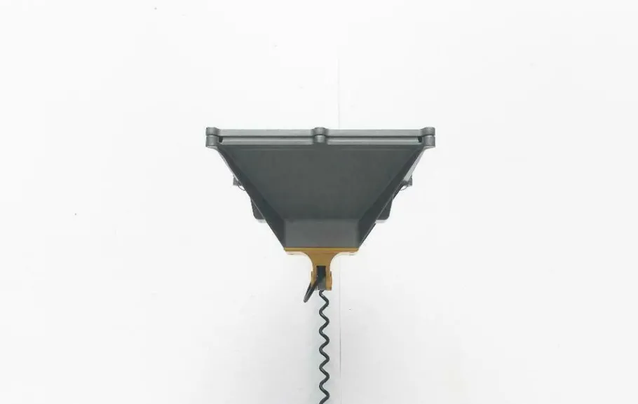Sale Pamono Vintage Italian Lingotto Wall Lamp by Renzo Piano for Iguzzini