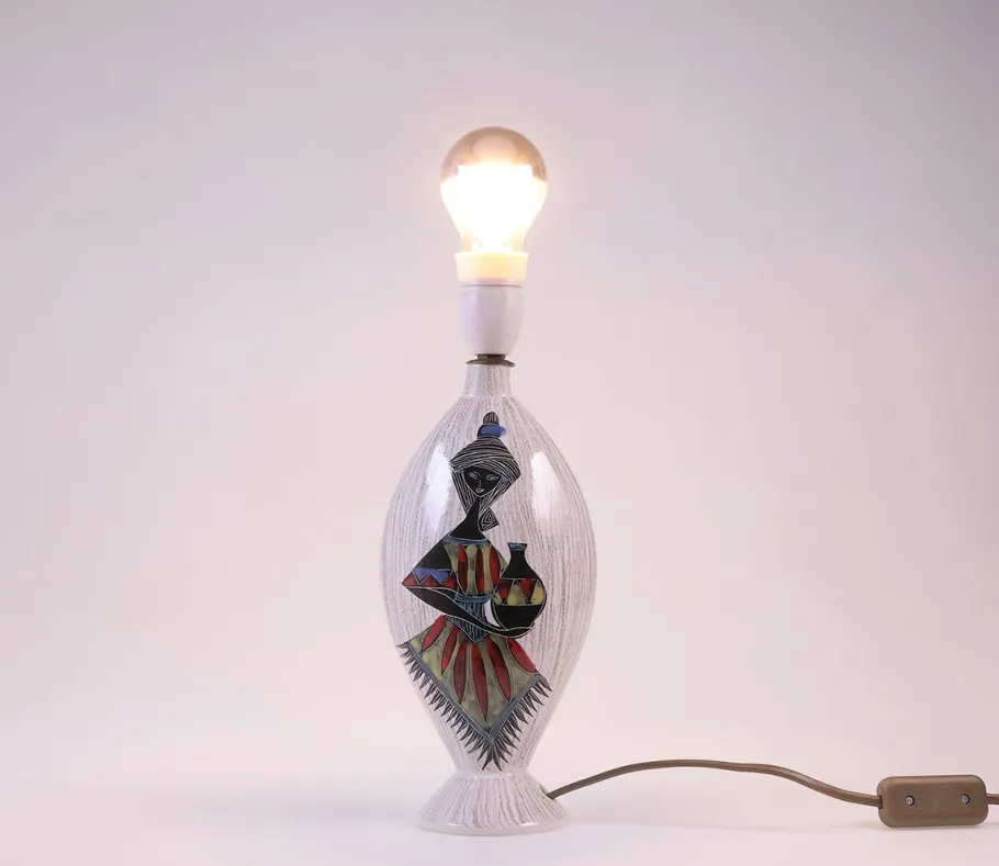 Sale Pamono Vintage Italian Porcelain Table Lamp, 1950s