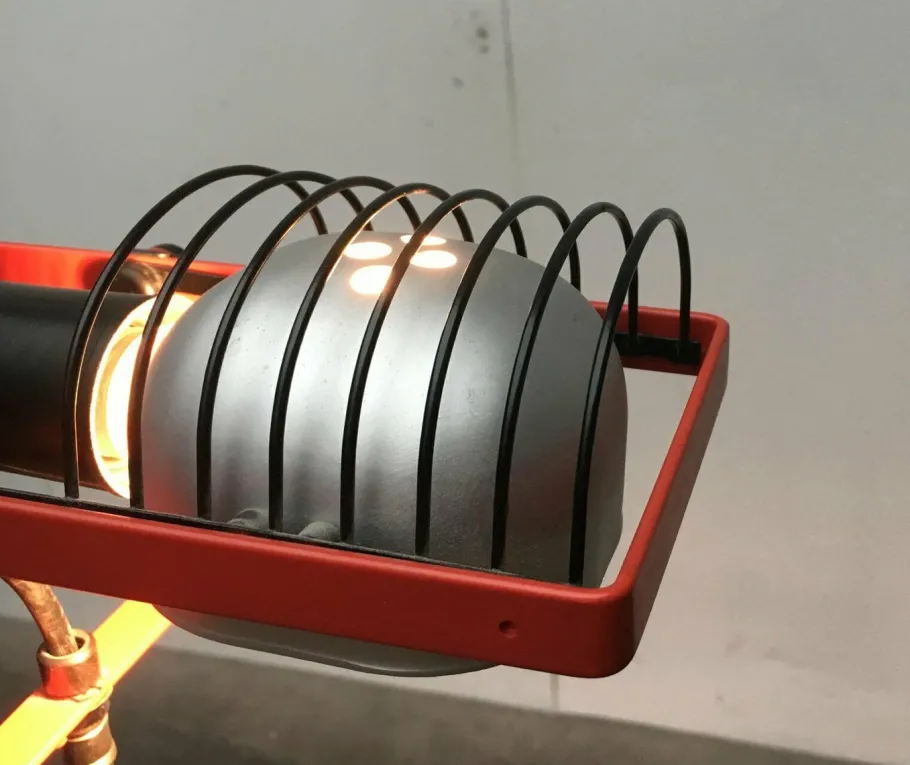 Best Pamono Vintage Italian Sintesi Terra Foldable Tripod Floor Lamp by Ernesto Gismondi for Artemide, 1970s