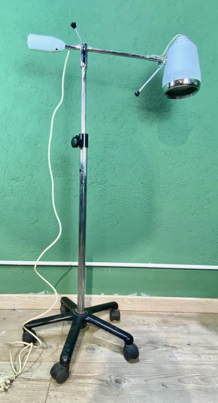 Online Pamono Vintage Medical Floor Lamp