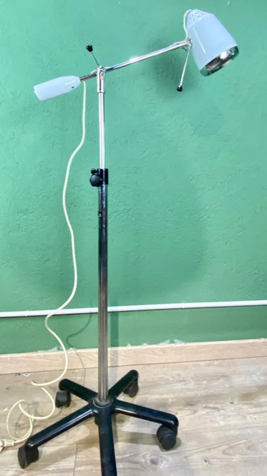 Online Pamono Vintage Medical Floor Lamp