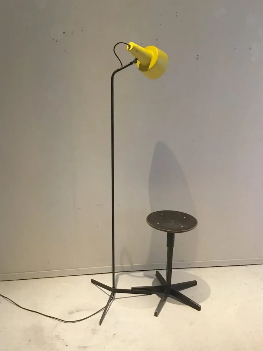 Outlet Pamono Vintage Model F21 Floor Lamp by Floris Fiedeldij for Artimeta