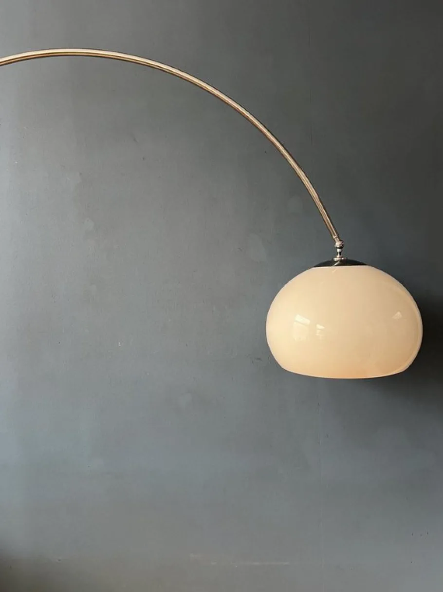 Discount Pamono Vintage Space Age Arc Floor Lamp with White Mushroom Shade and Marble Base from Guzzini