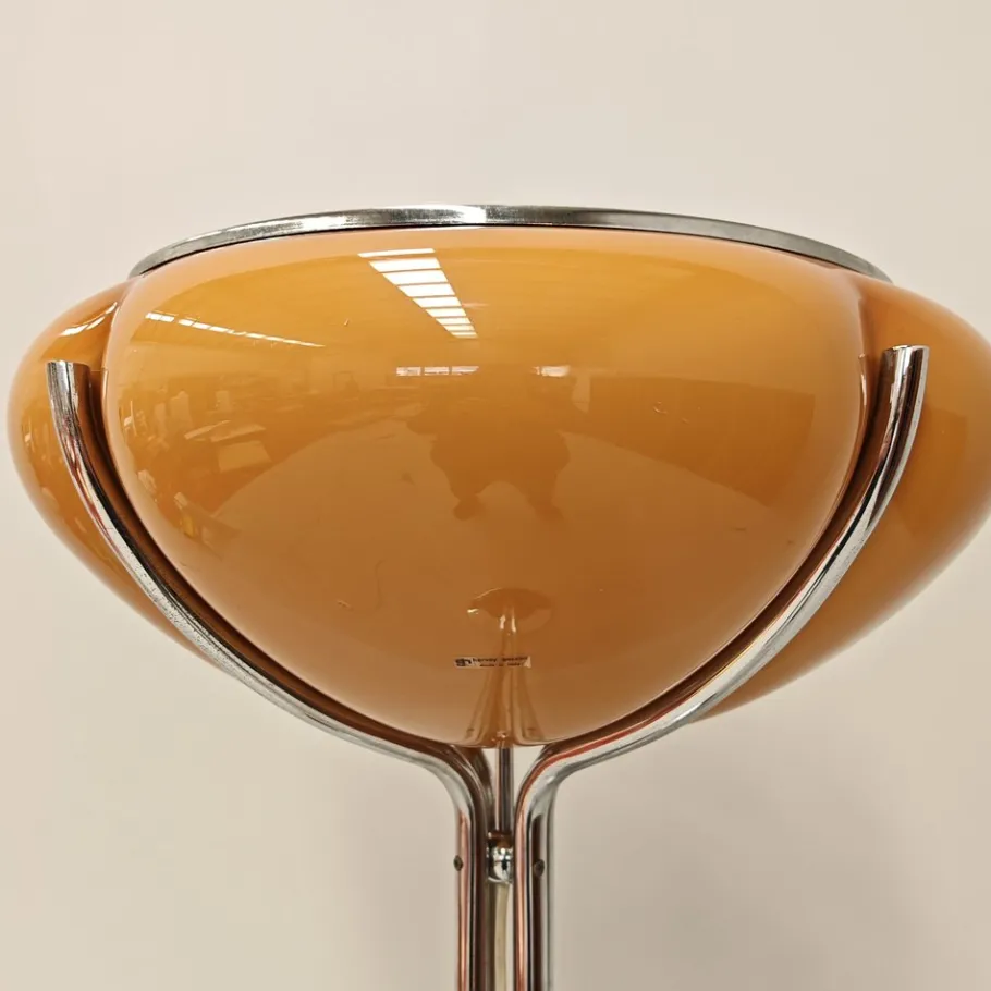 Sale Pamono Vintage Space Age Floor Lamp by Gae Aulenti for Guzzini, 1970s