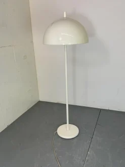 Best Pamono Vintage Space Age Modernist White Mushroom Shape Floor Lamp from Dijkstra Lampen, 1970s