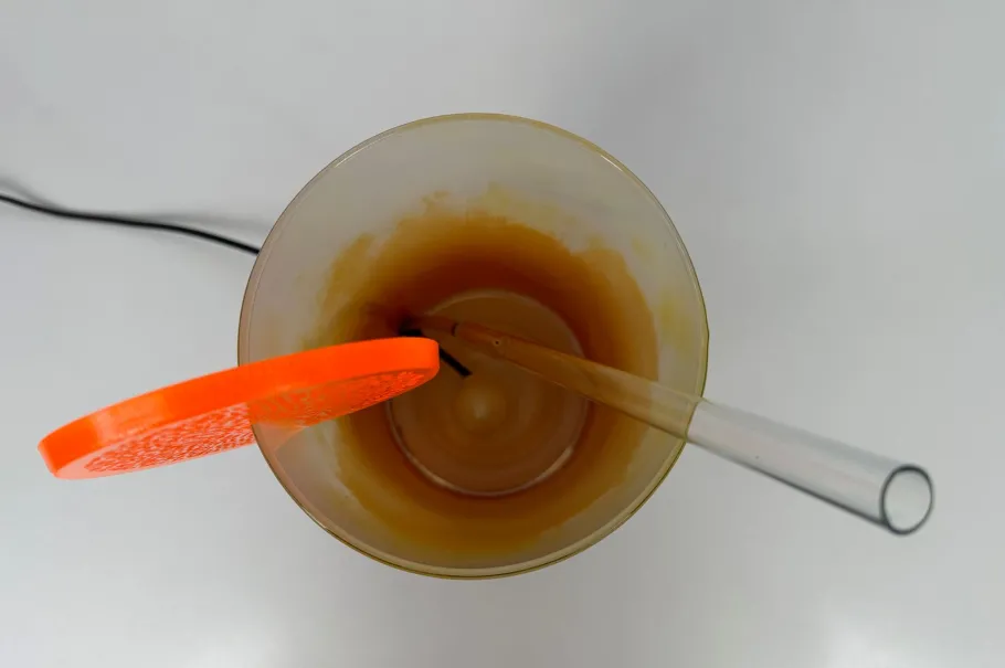 Sale Pamono Vintage Tequila Sunrise Lamp in Glass, 1990s