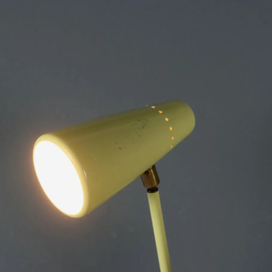 Sale Pamono Vintage Wall Lamps in Lacquered Metal from Stilnovo, 1950s, Set of 2