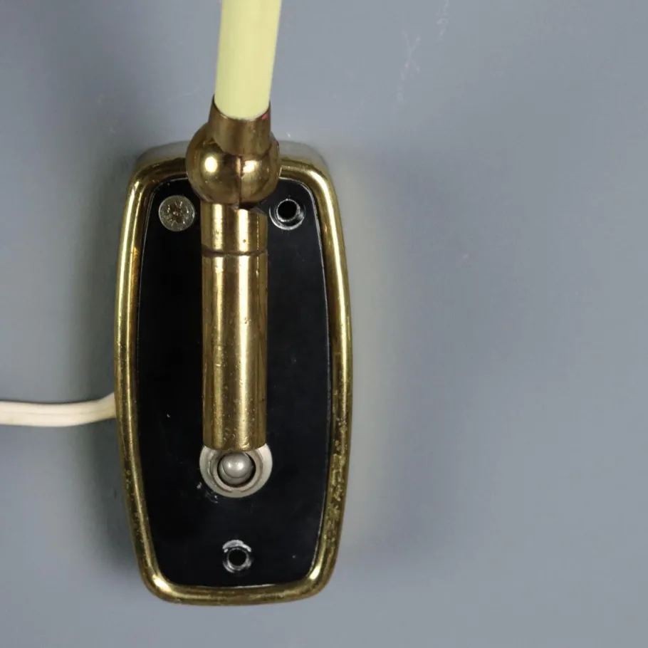 Sale Pamono Vintage Wall Lamps in Lacquered Metal from Stilnovo, 1950s, Set of 2