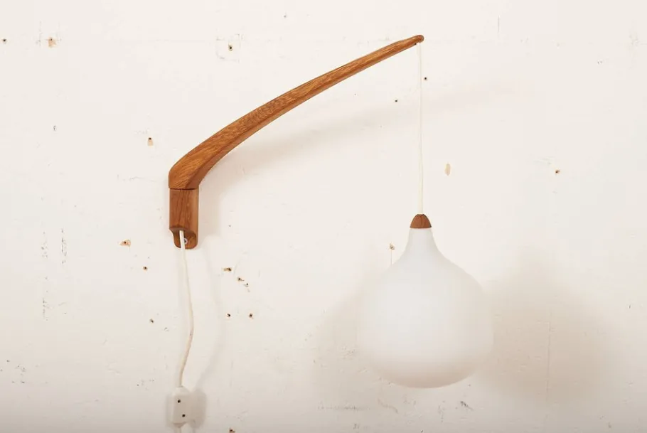 Sale Pamono Wall Arm Lamp in Teak Wood & Opal Glass by Uno & Östen Kristiansson for Luxus, 1957