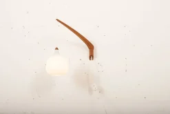 Sale Pamono Wall Arm Lamp in Teak Wood & Opal Glass by Uno & Östen Kristiansson for Luxus, 1957