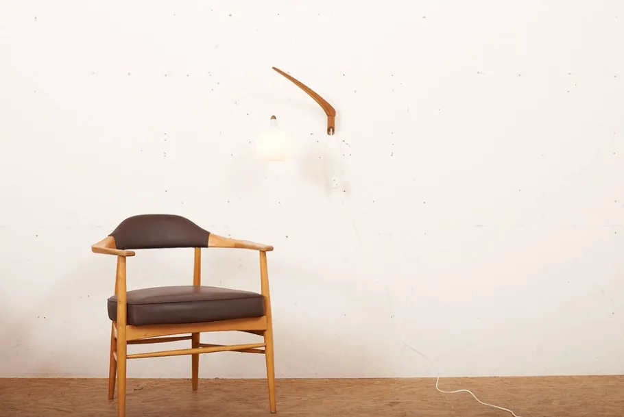 Sale Pamono Wall Arm Lamp in Teak Wood & Opal Glass by Uno & Östen Kristiansson for Luxus, 1957