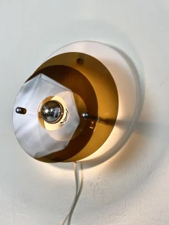 Sale Pamono Wall Lamp in Acrylic Glass with Round Shapes, 1970s